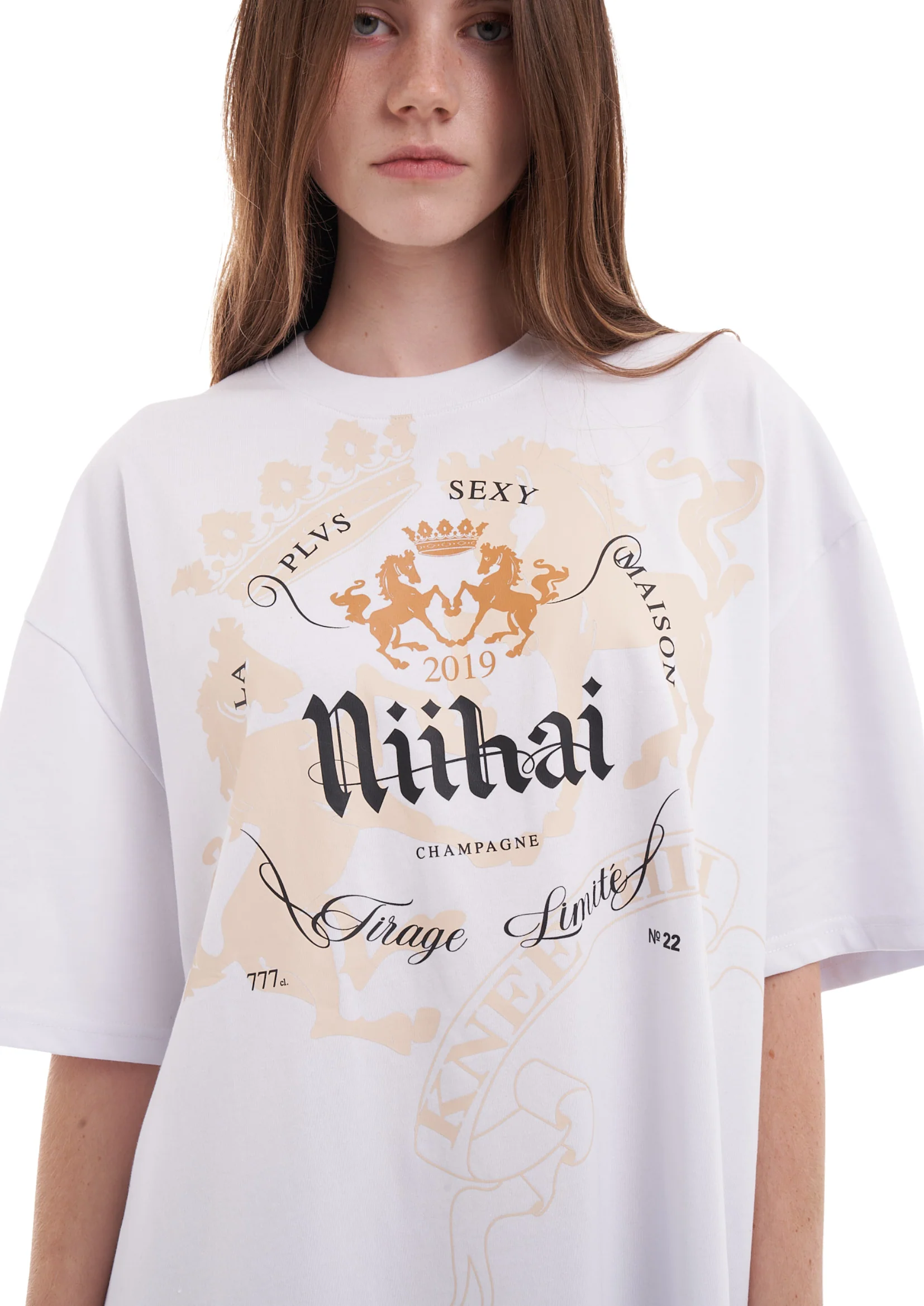 CHAMPAGNE OVERSIZED T-SHIRT IN WHITE - Image 4