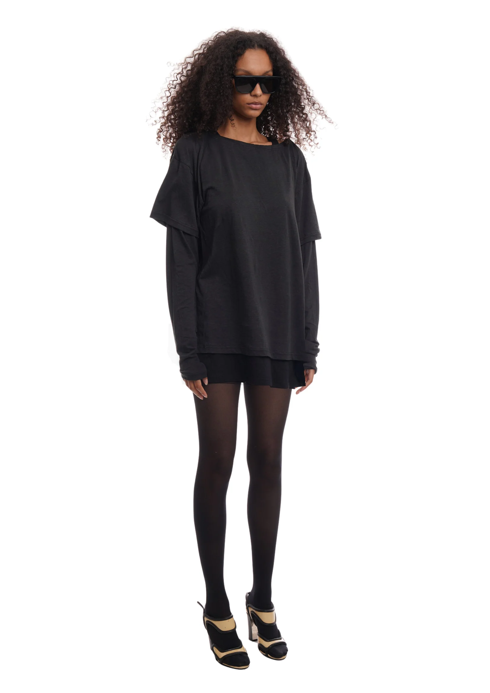 DOUBLE LAYER T-SHIRT DRESS IN BLACK - Image 4