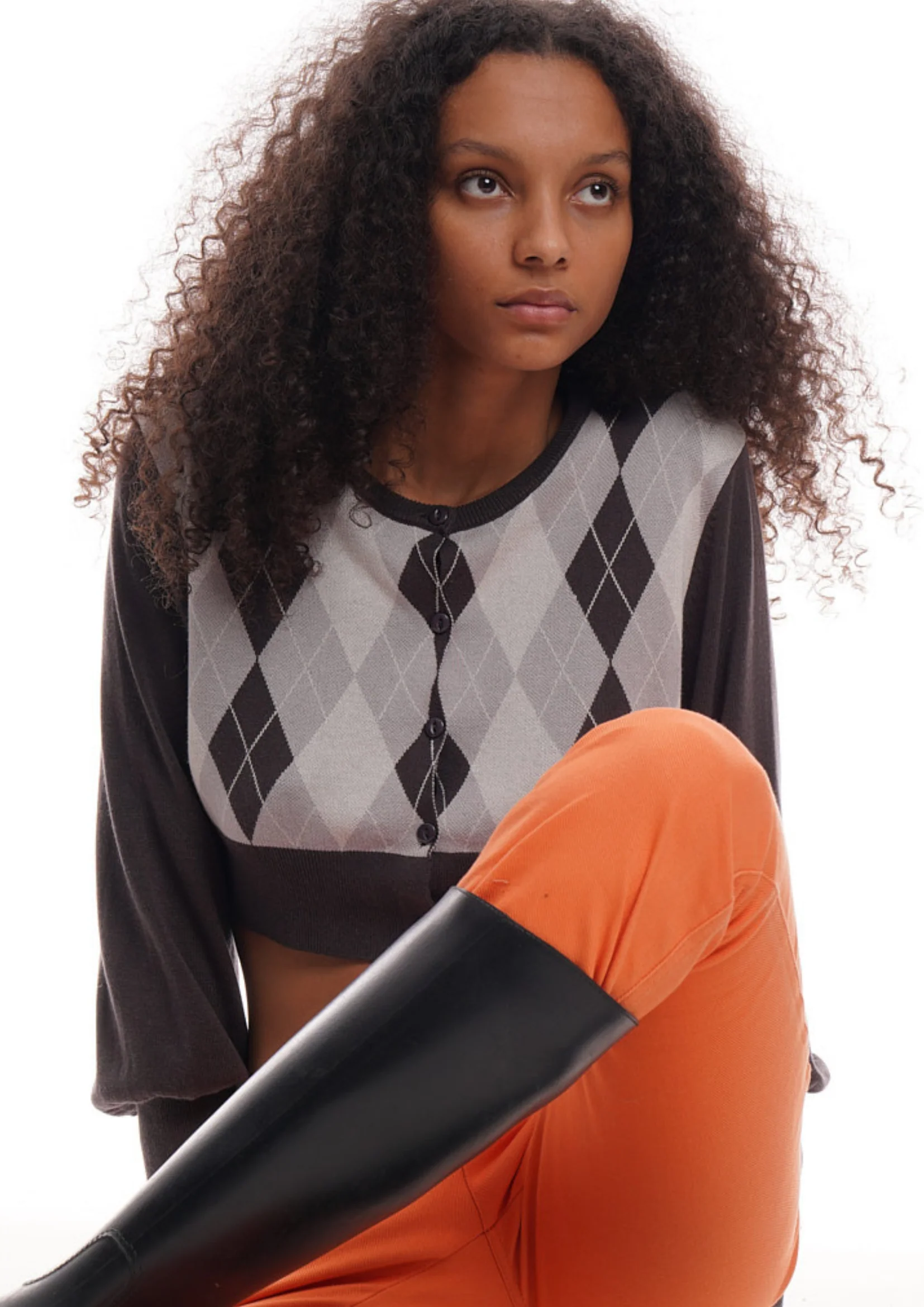 THE BUBBLE CARDI IN GREY ARGYLE - Image 8