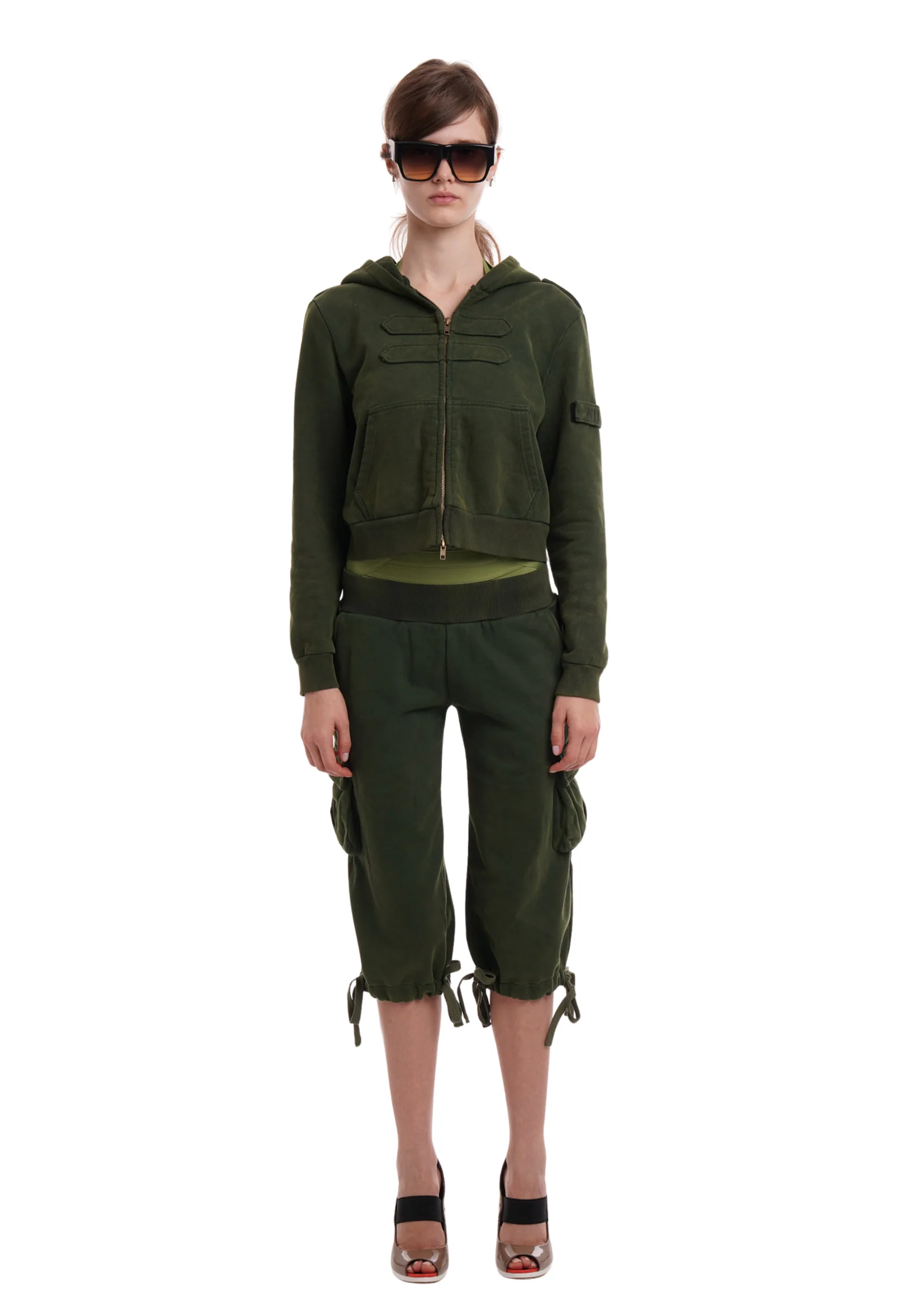 UTILITY TRACK CAPRIS IN MILITARY GREEN - Image 3