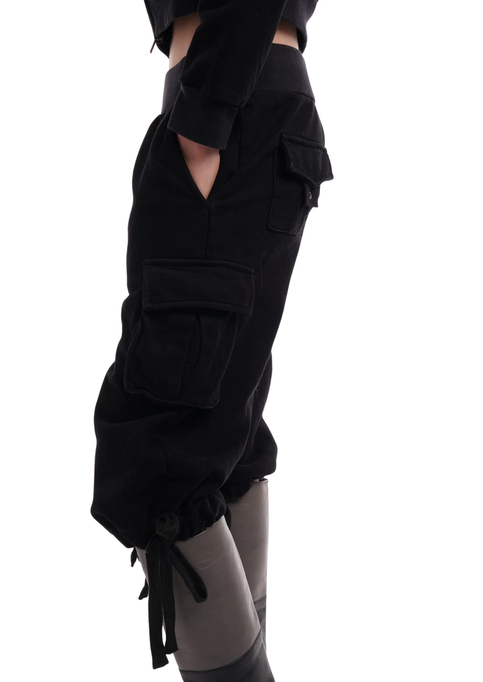 UTILITY TRACK CAPRIS IN TACTILE GREY - Image 7