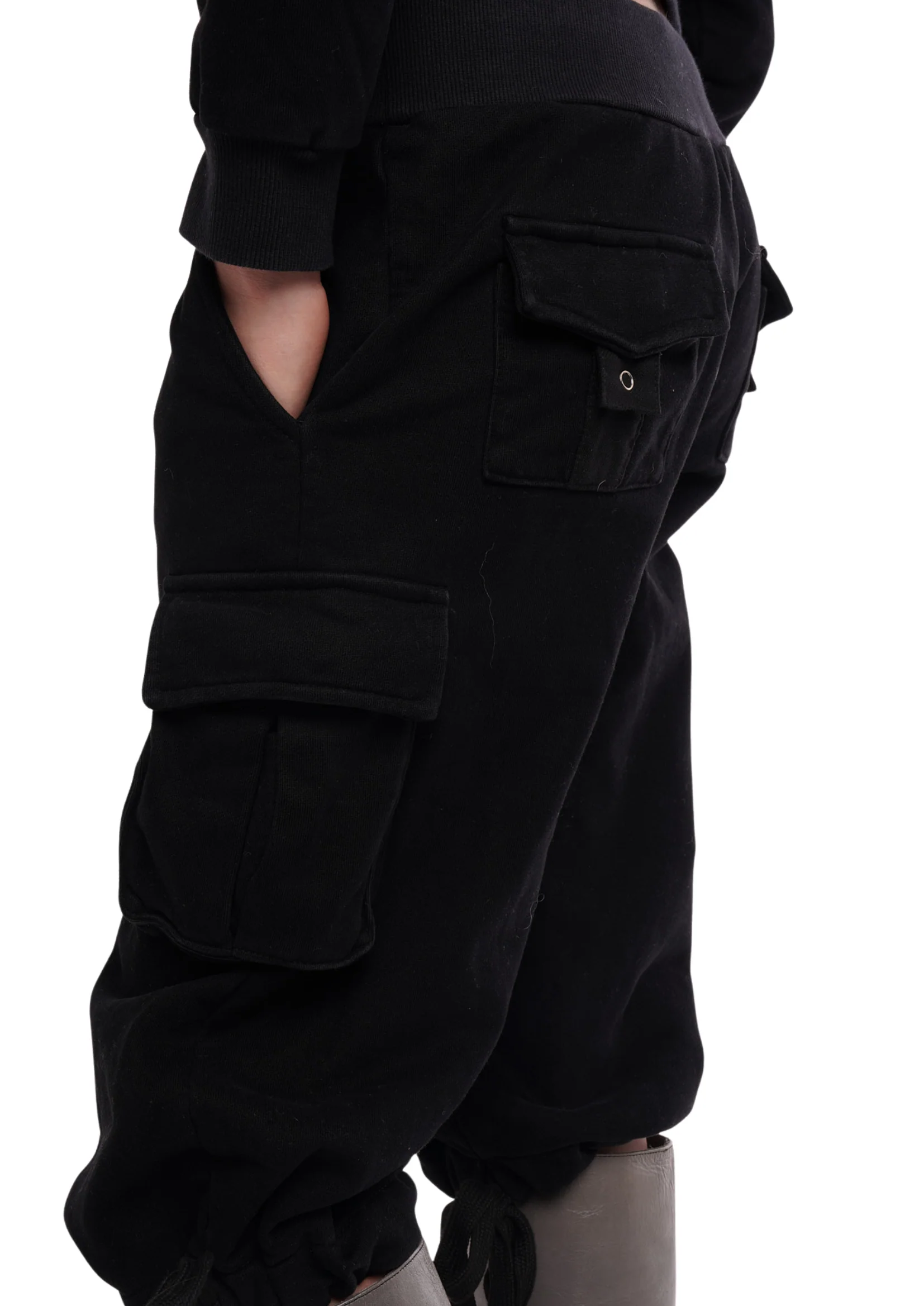 UTILITY TRACK CAPRIS IN TACTILE GREY - Image 8